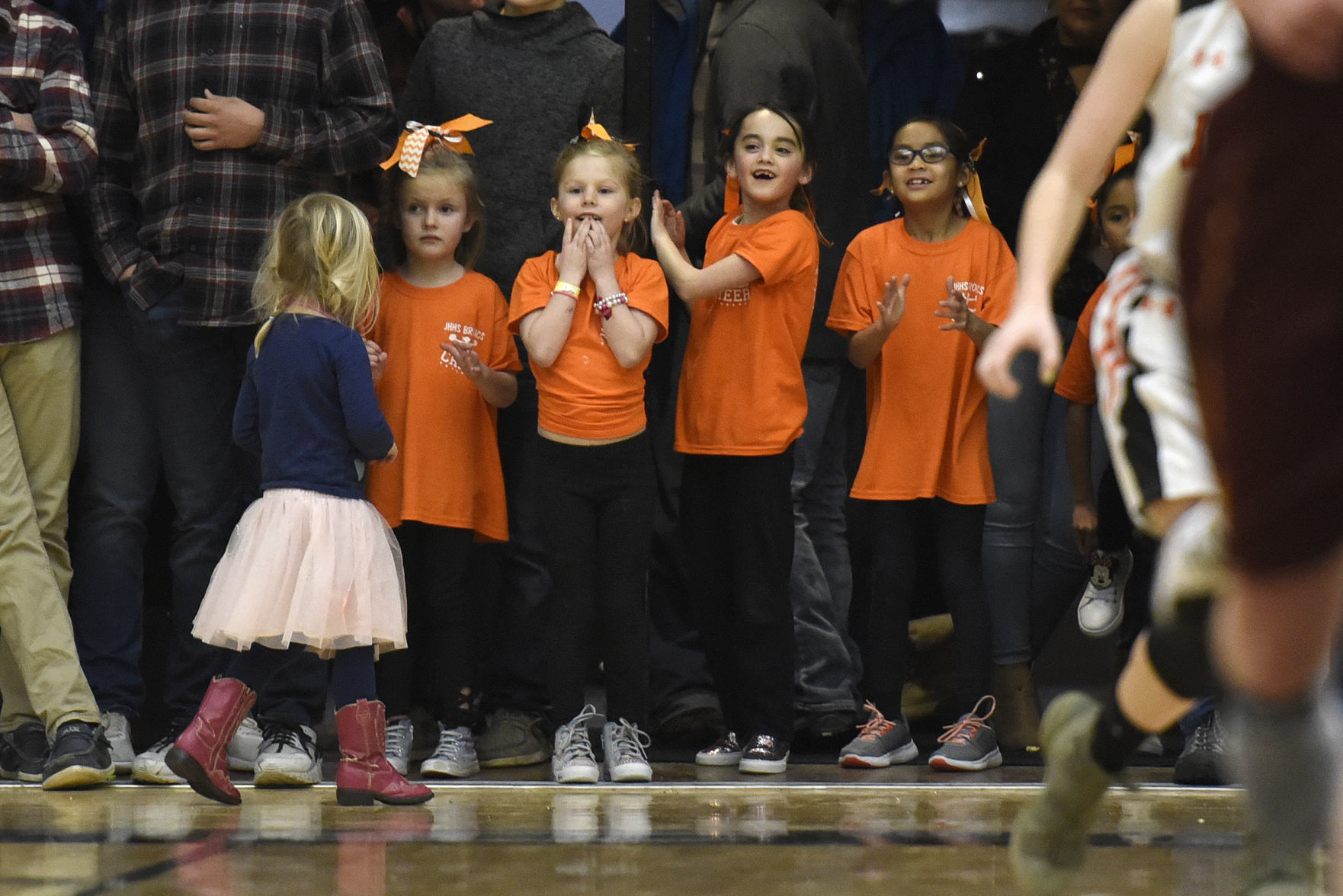 Lady Broncs basketball